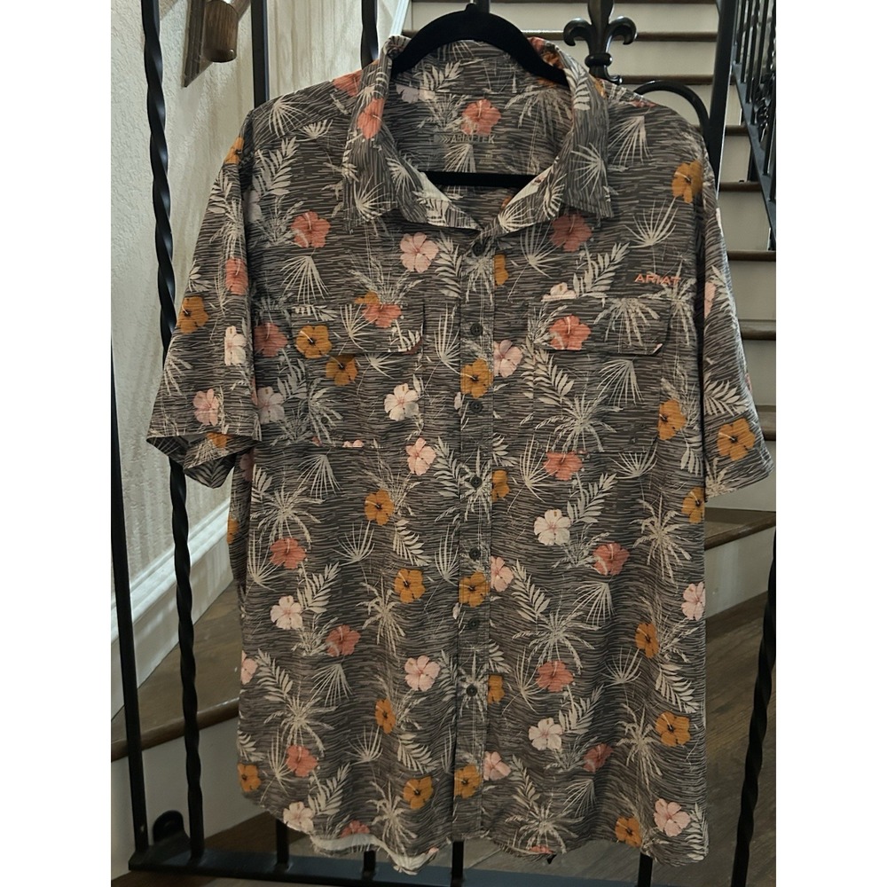 Men's Size 2XL Ariat Men's Venttek Outbound Short Sleeve Fitted Shirt Tropical